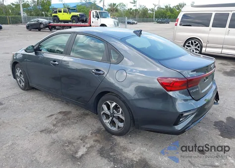 2021 Kia Forte Lxs из США, поврежденный, VIN 3KPF24AD6ME371772